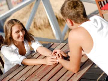 Aquarius Man Body Language: 9 Silent Signs He’s Quietly Falling for You